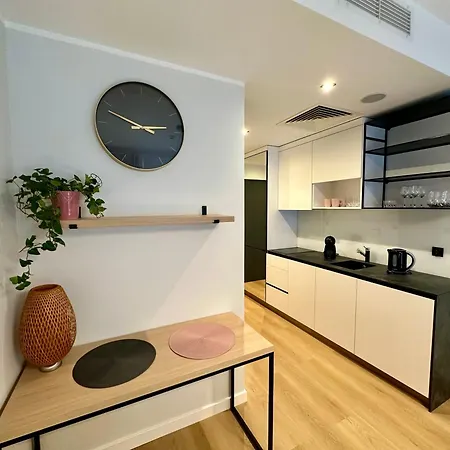 Eden Plac Wolnosci Centrum Self Check-in 24h Apartment Poznan