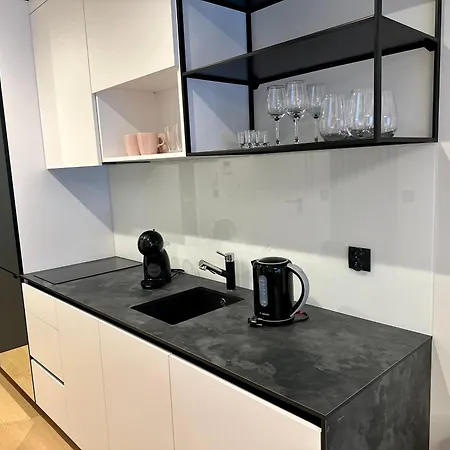 Eden Plac Wolnosci Centrum Self Check-in 24h * Poznań